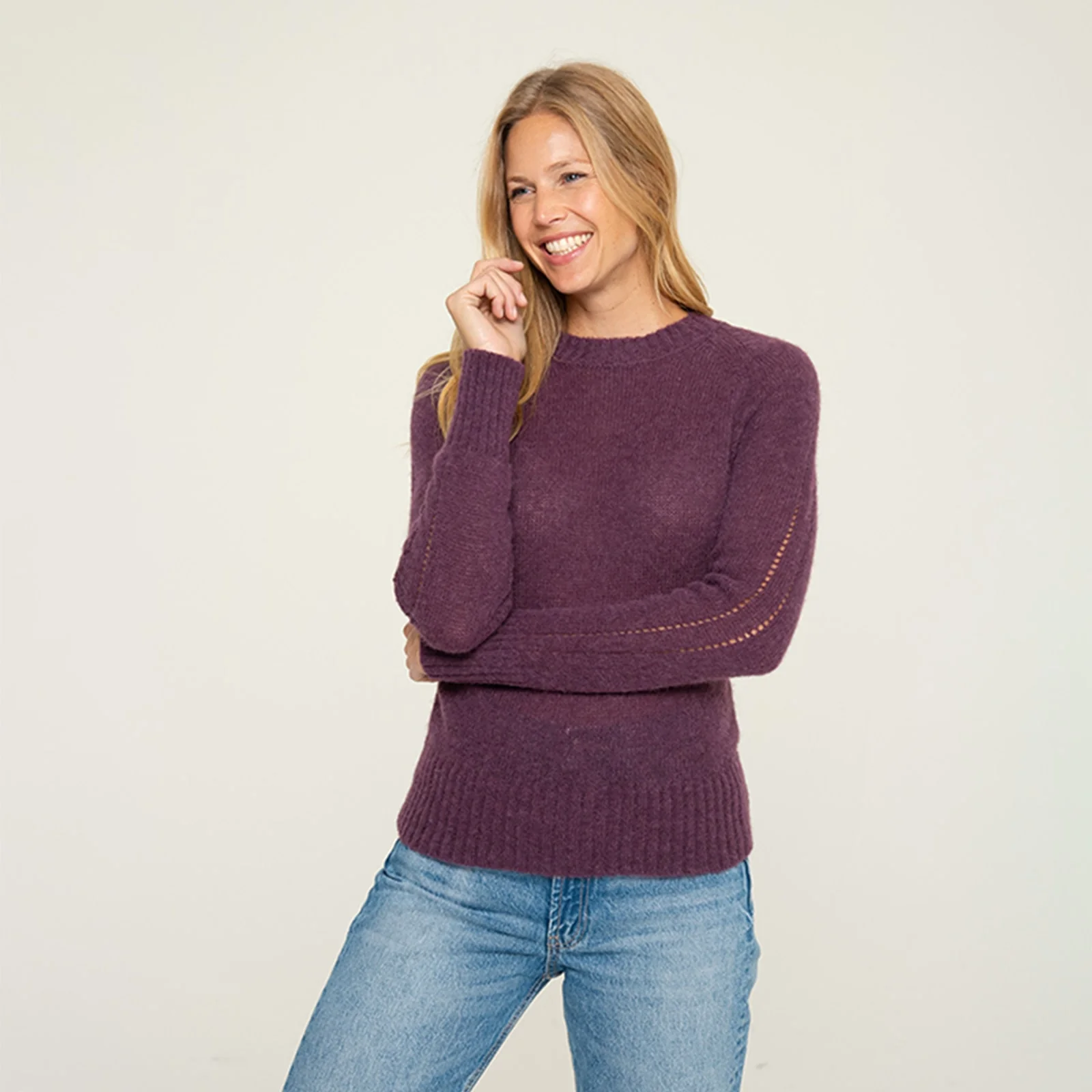Women's Crewneck Sweater 29 Women's Crewneck Sweater