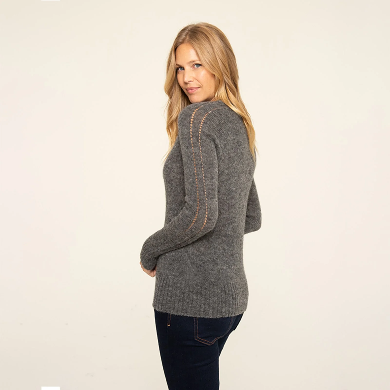 Women's Crewneck Sweater 8 Women's Crewneck Sweater