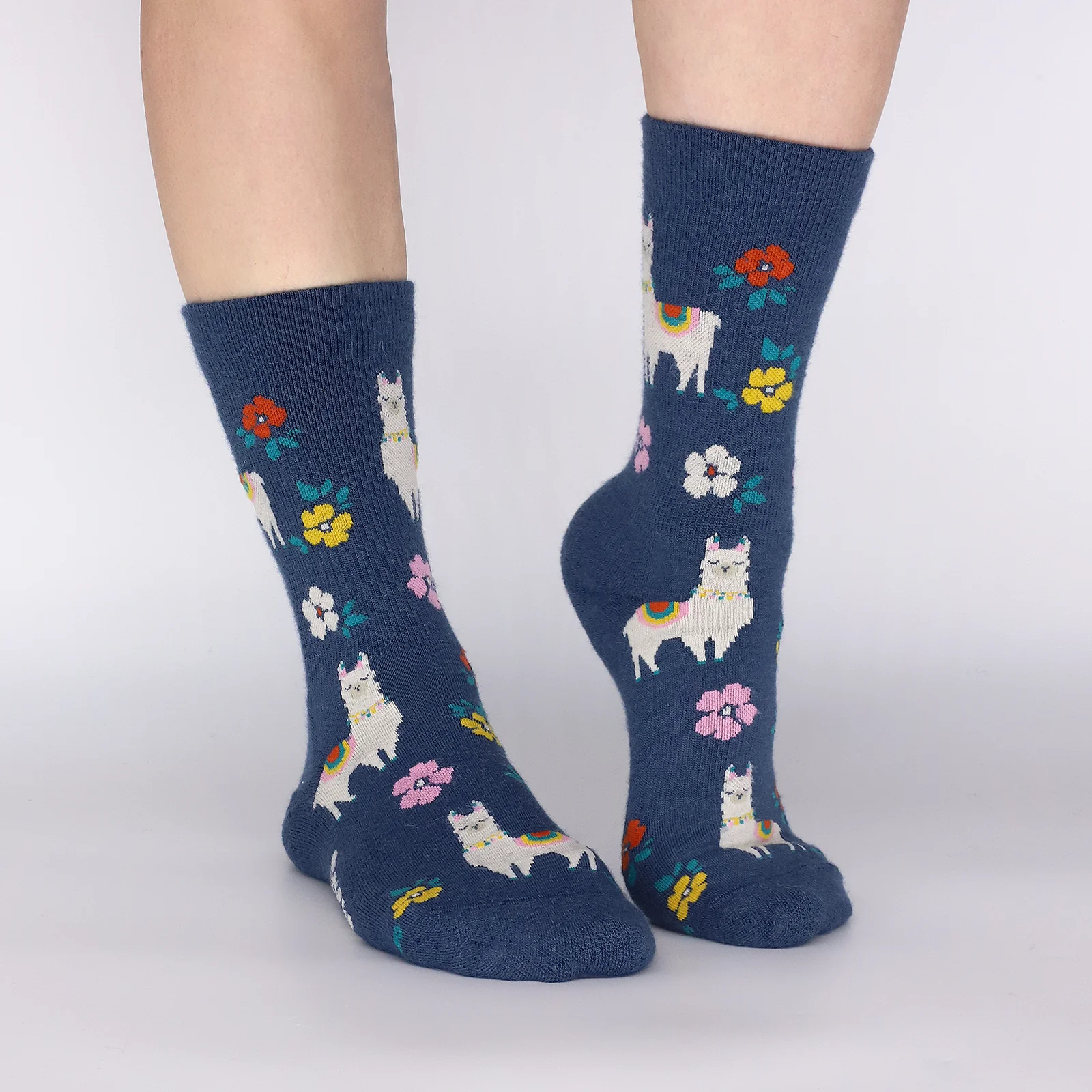 3 Pack - Women's Light-Weight Crew Pacas Socks 204 3 Pack - Women's Light-Weight Crew Pacas Socks