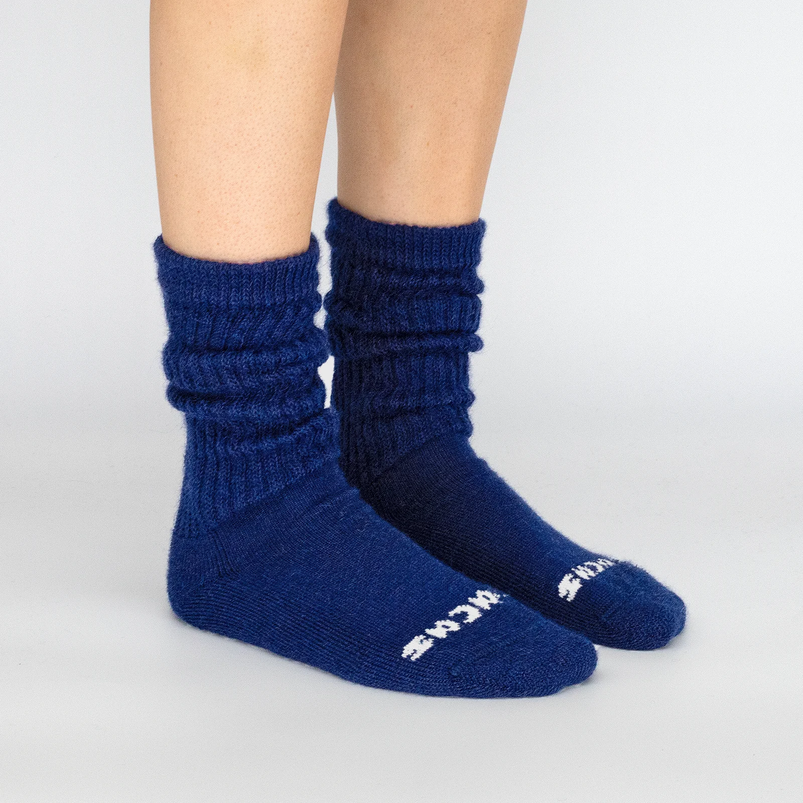 2 Pack - Women's Slouchy Socks