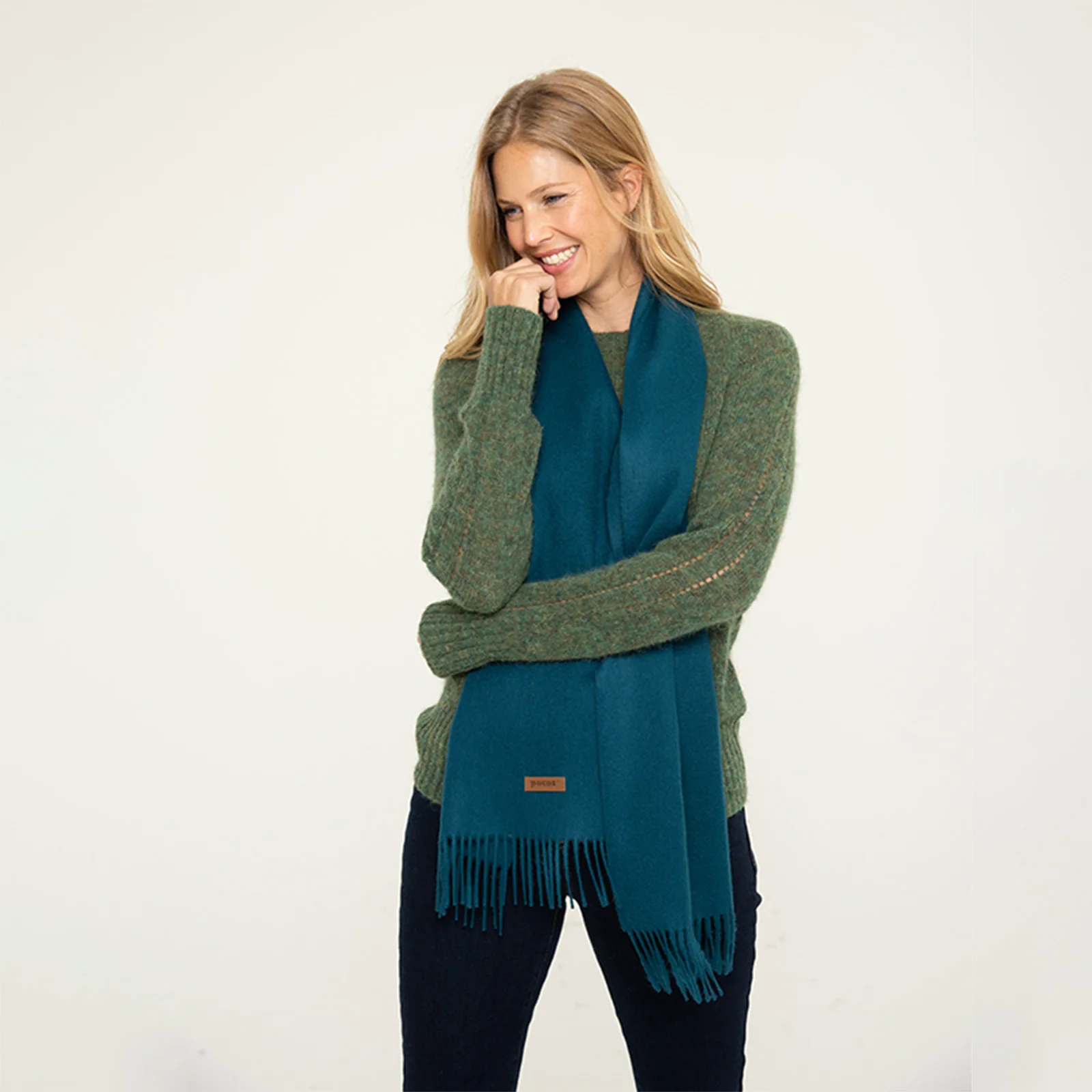 Women's Solid Scarf