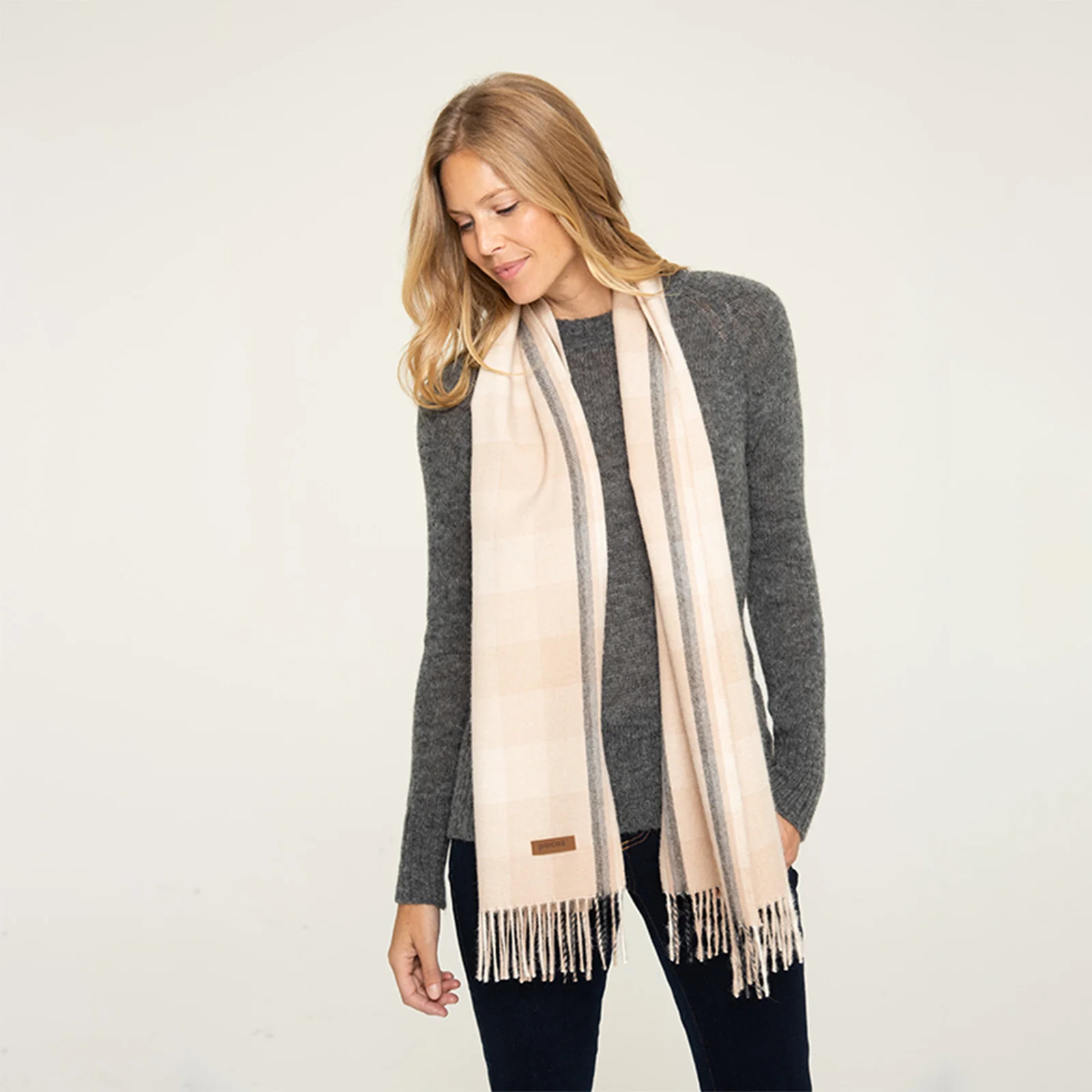 Women's Plaid Scarf